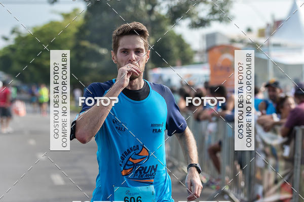 Buy your photos of the eventRun 1� de Maio ACOFRANCA on Fotop
