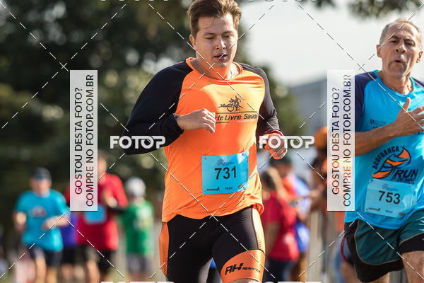 Buy your photos of the eventRun 1� de Maio ACOFRANCA on Fotop