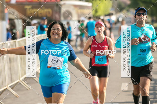 Buy your photos of the eventRun 1� de Maio ACOFRANCA on Fotop