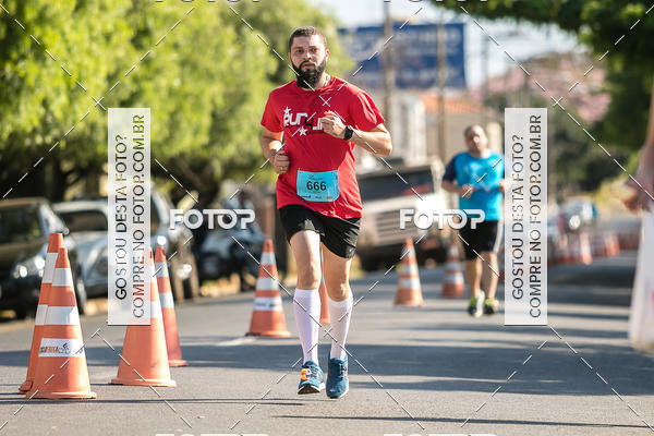 Buy your photos of the eventRun 1� de Maio ACOFRANCA on Fotop