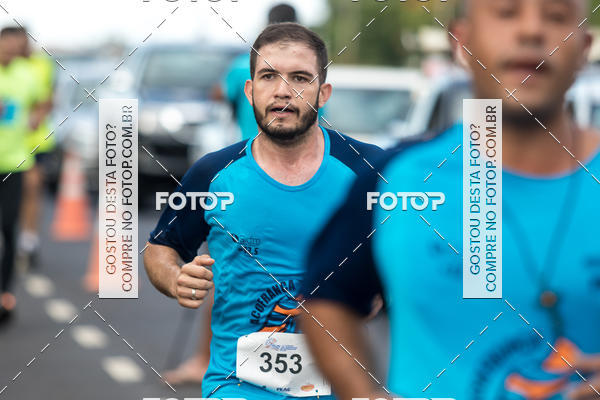 Buy your photos of the eventRun 1� de Maio ACOFRANCA on Fotop