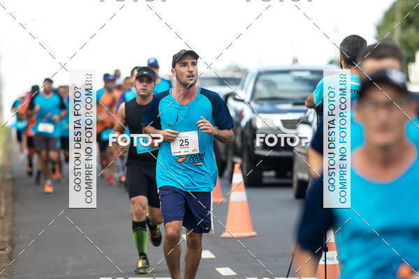 Buy your photos of the eventRun 1� de Maio ACOFRANCA on Fotop