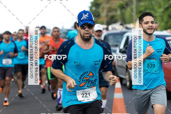 Buy your photos of the eventRun 1� de Maio ACOFRANCA on Fotop