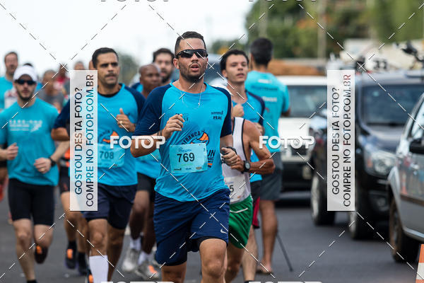 Buy your photos of the eventRun 1� de Maio ACOFRANCA on Fotop