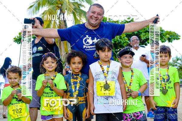 Buy your photos of the eventSunset Run 2018 on Fotop