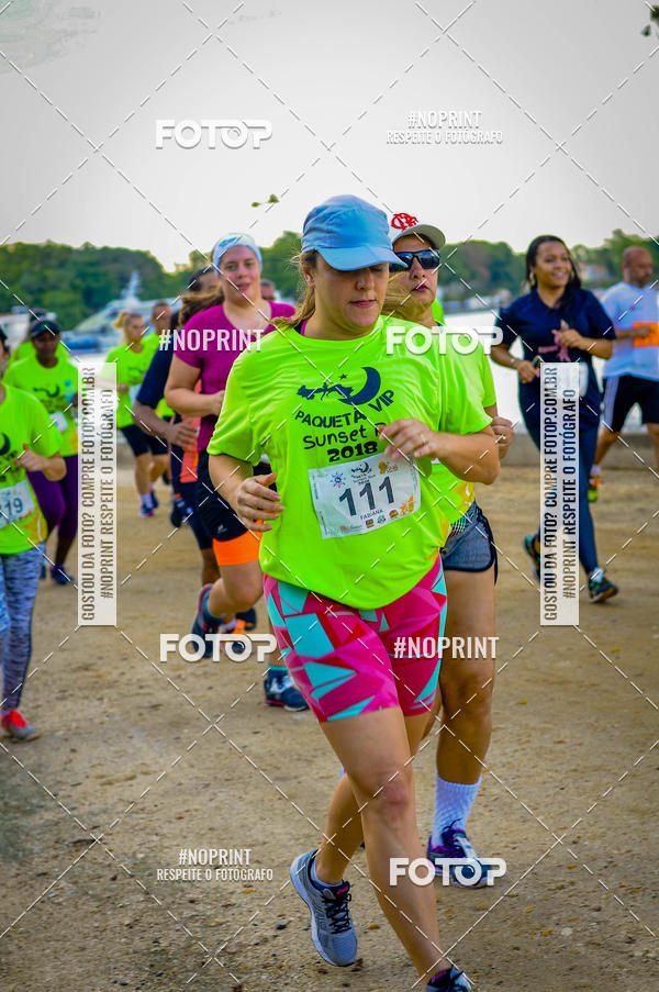 Buy your photos of the eventSunset Run 2018 on Fotop