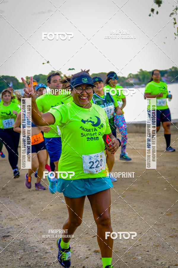 Buy your photos of the eventSunset Run 2018 on Fotop