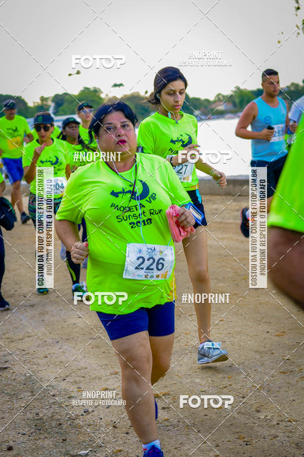 Buy your photos of the eventSunset Run 2018 on Fotop