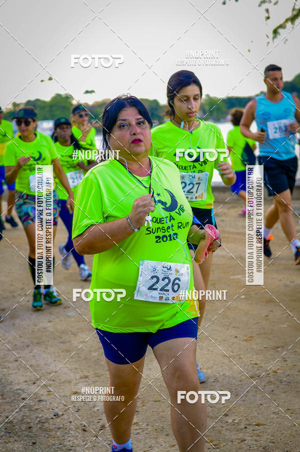 Buy your photos of the eventSunset Run 2018 on Fotop