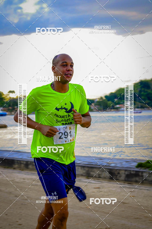 Buy your photos of the eventSunset Run 2018 on Fotop