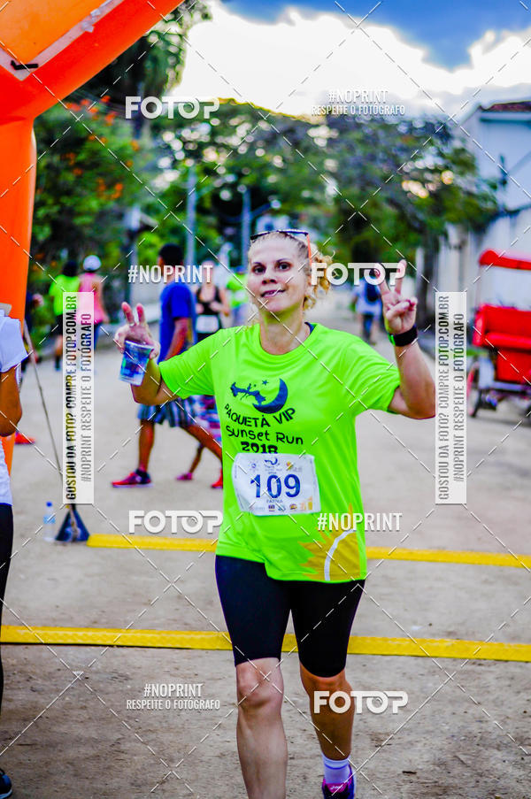 Buy your photos of the eventSunset Run 2018 on Fotop