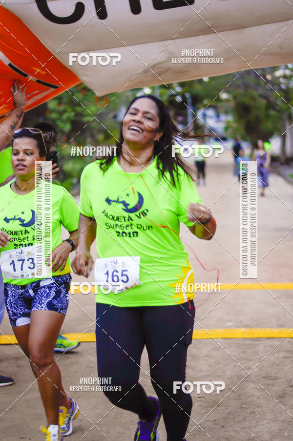 Buy your photos of the eventSunset Run 2018 on Fotop