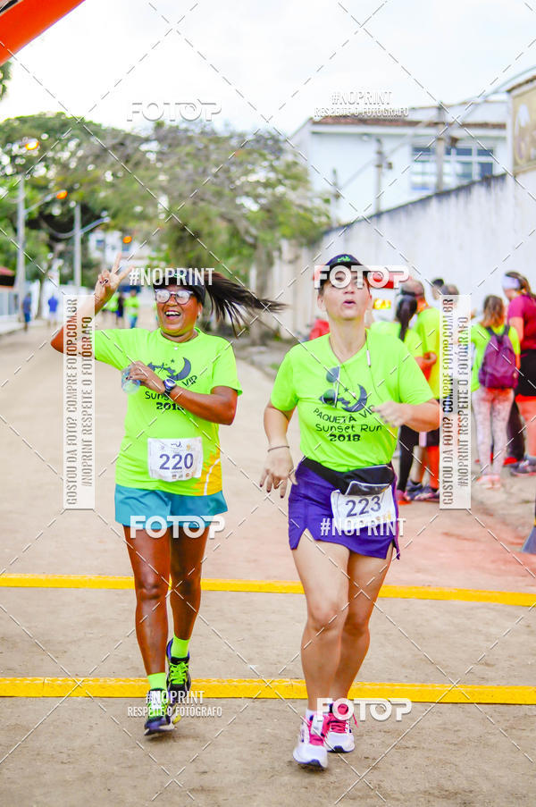 Buy your photos of the eventSunset Run 2018 on Fotop