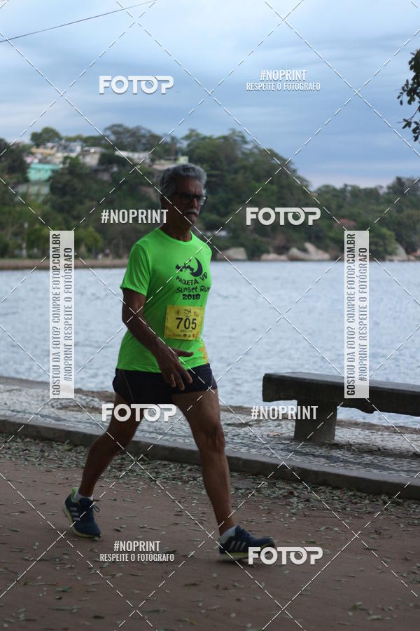 Buy your photos of the eventSunset Run 2018 on Fotop