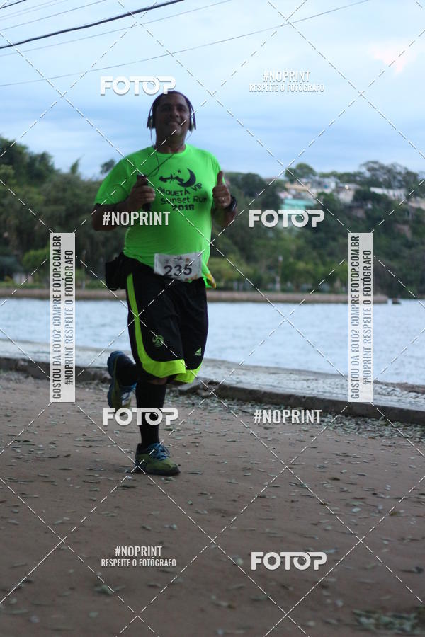 Buy your photos of the eventSunset Run 2018 on Fotop