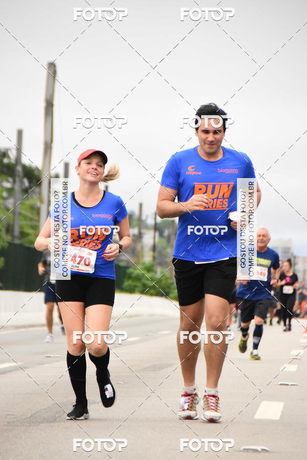 Buy your photos of the eventSantander Track & Field Run Series - Shopping Eldorado on Fotop