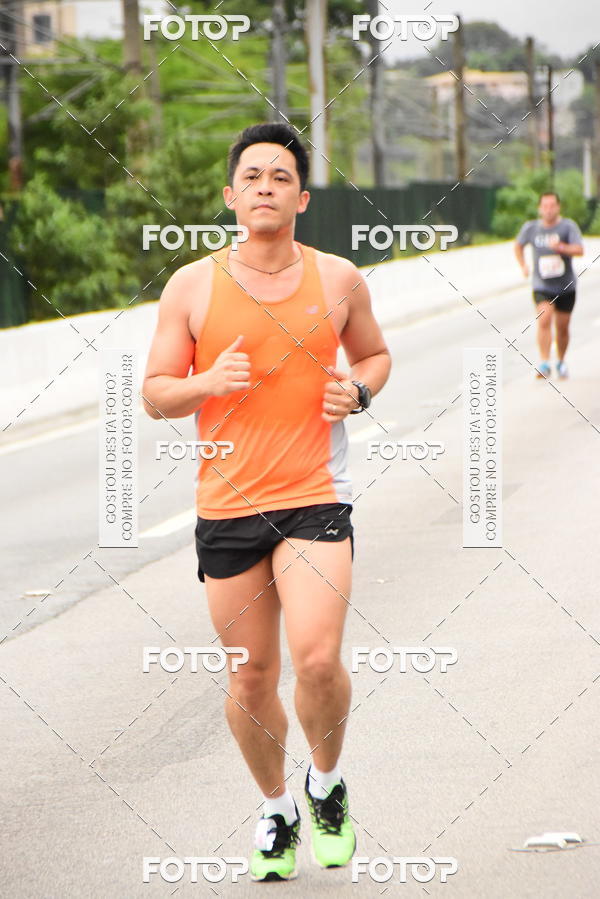 Buy your photos of the eventSantander Track & Field Run Series - Shopping Eldorado on Fotop