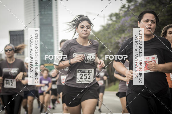 Buy your photos of the eventSantander Track & Field Run Series - Shopping Eldorado on Fotop