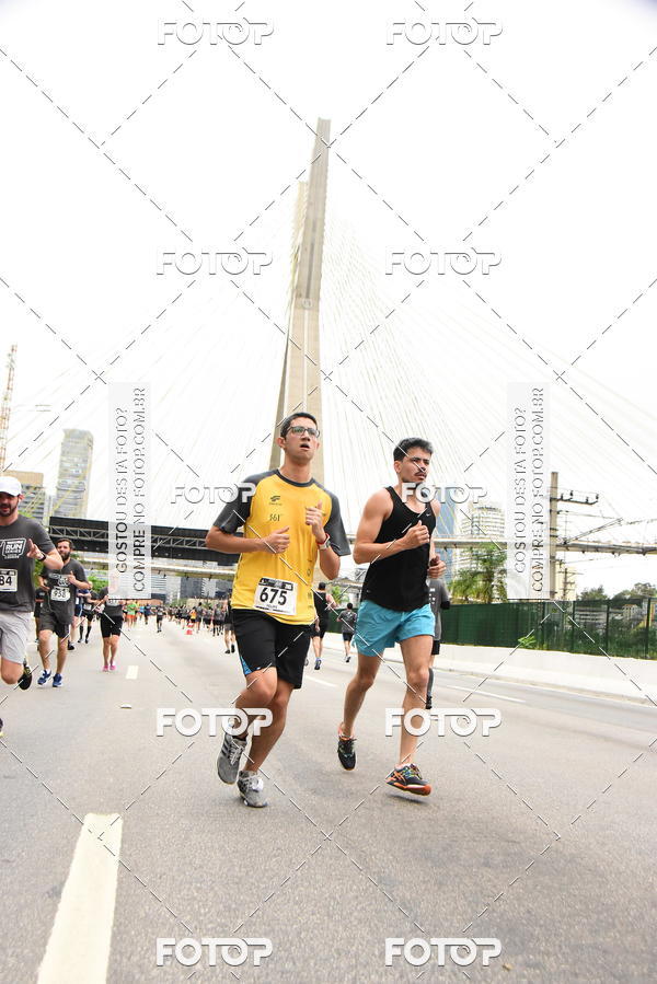 Buy your photos of the eventSantander Track & Field Run Series - Shopping Eldorado on Fotop