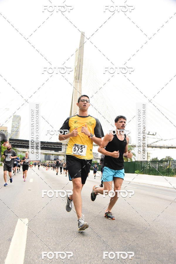 Buy your photos of the eventSantander Track & Field Run Series - Shopping Eldorado on Fotop