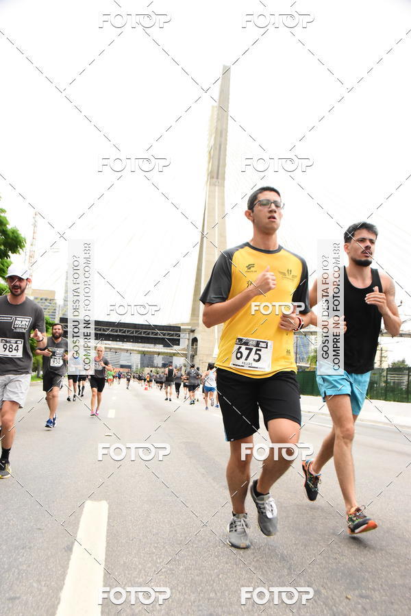 Buy your photos of the eventSantander Track & Field Run Series - Shopping Eldorado on Fotop