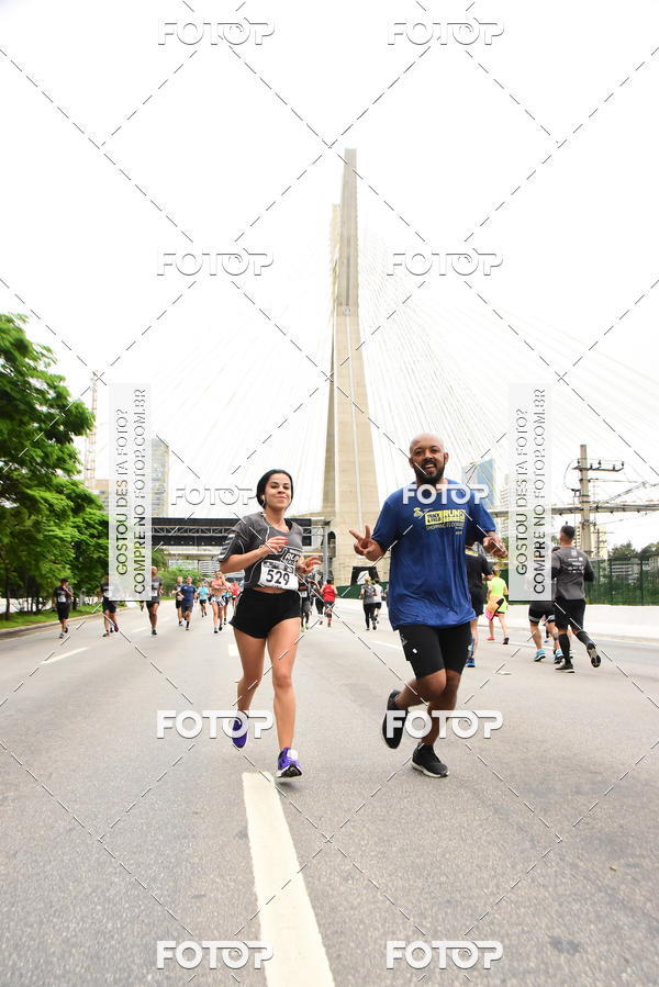 Buy your photos of the eventSantander Track & Field Run Series - Shopping Eldorado on Fotop