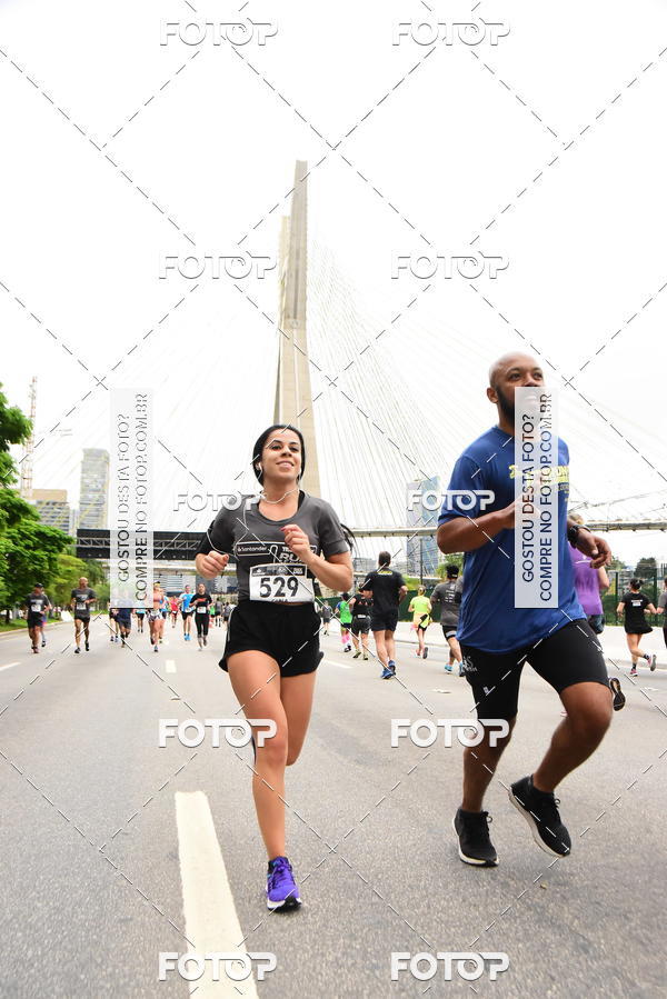 Buy your photos of the eventSantander Track & Field Run Series - Shopping Eldorado on Fotop