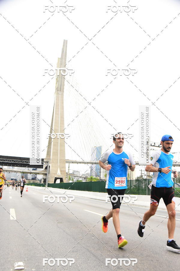 Buy your photos of the eventSantander Track & Field Run Series - Shopping Eldorado on Fotop