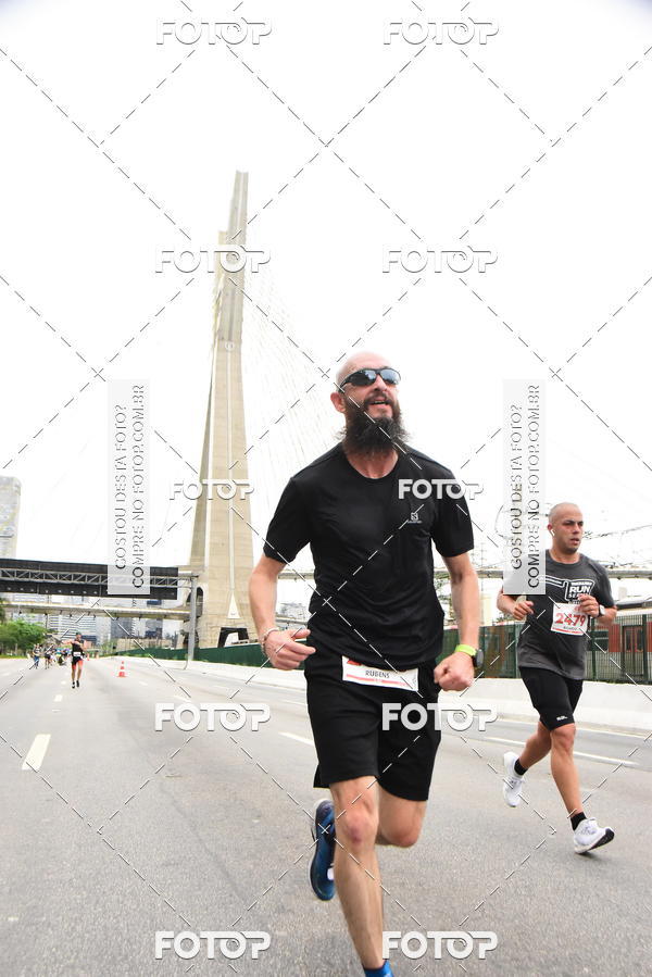 Buy your photos of the eventSantander Track & Field Run Series - Shopping Eldorado on Fotop