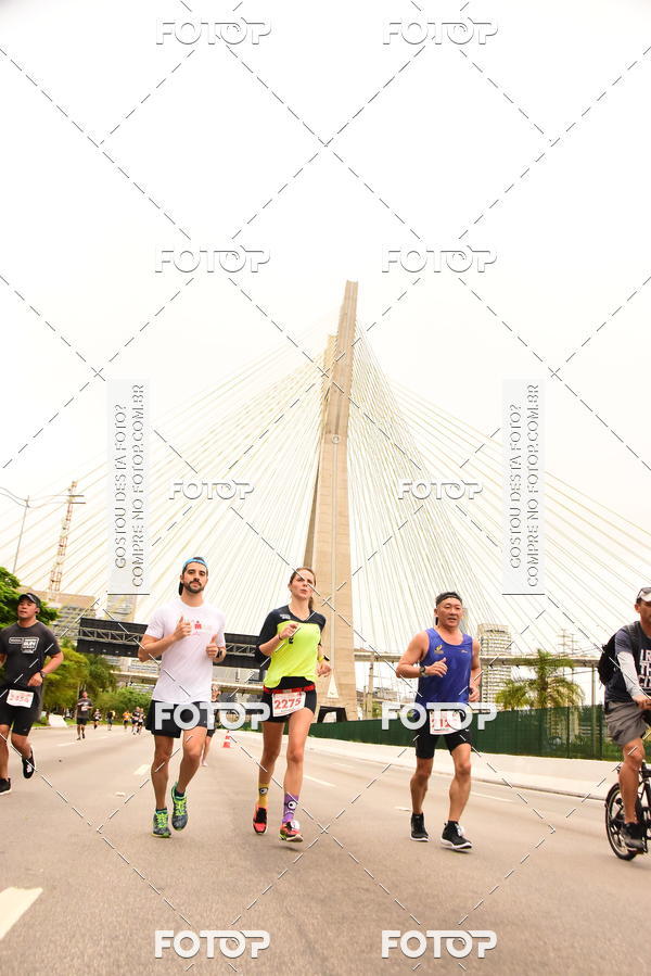 Buy your photos of the eventSantander Track & Field Run Series - Shopping Eldorado on Fotop