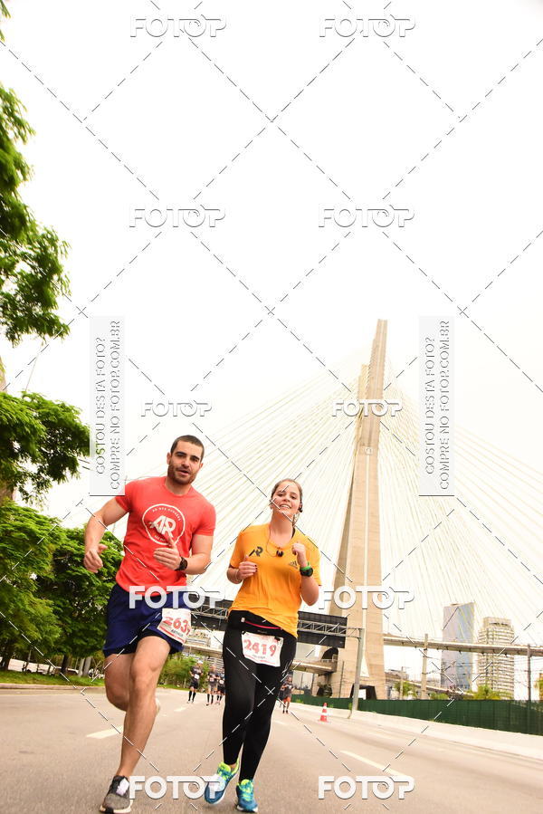 Buy your photos of the eventSantander Track & Field Run Series - Shopping Eldorado on Fotop