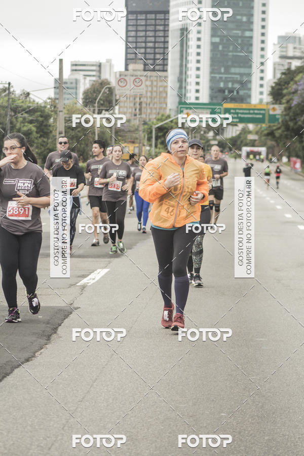Buy your photos of the eventSantander Track & Field Run Series - Shopping Eldorado on Fotop