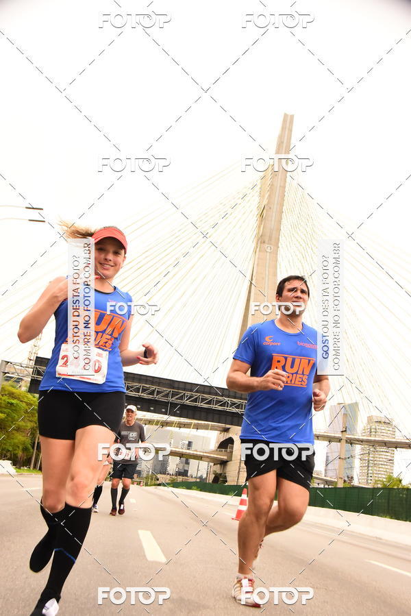 Buy your photos of the eventSantander Track & Field Run Series - Shopping Eldorado on Fotop