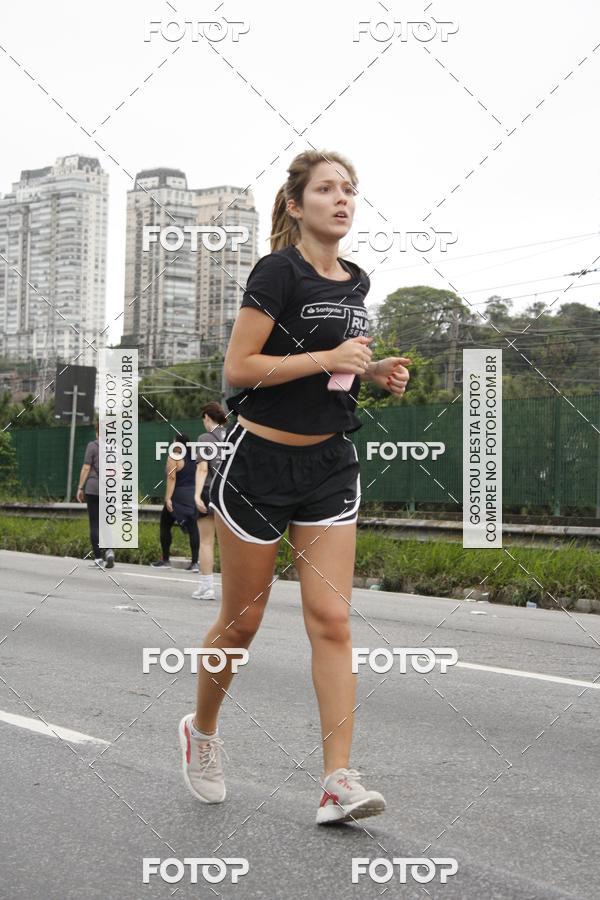 Buy your photos of the eventSantander Track & Field Run Series - Shopping Eldorado on Fotop