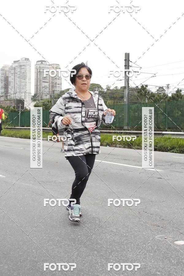 Buy your photos of the eventSantander Track & Field Run Series - Shopping Eldorado on Fotop