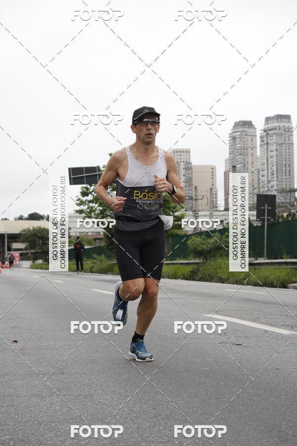 Buy your photos of the eventSantander Track & Field Run Series - Shopping Eldorado on Fotop