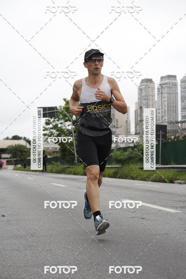 Buy your photos of the eventSantander Track & Field Run Series - Shopping Eldorado on Fotop