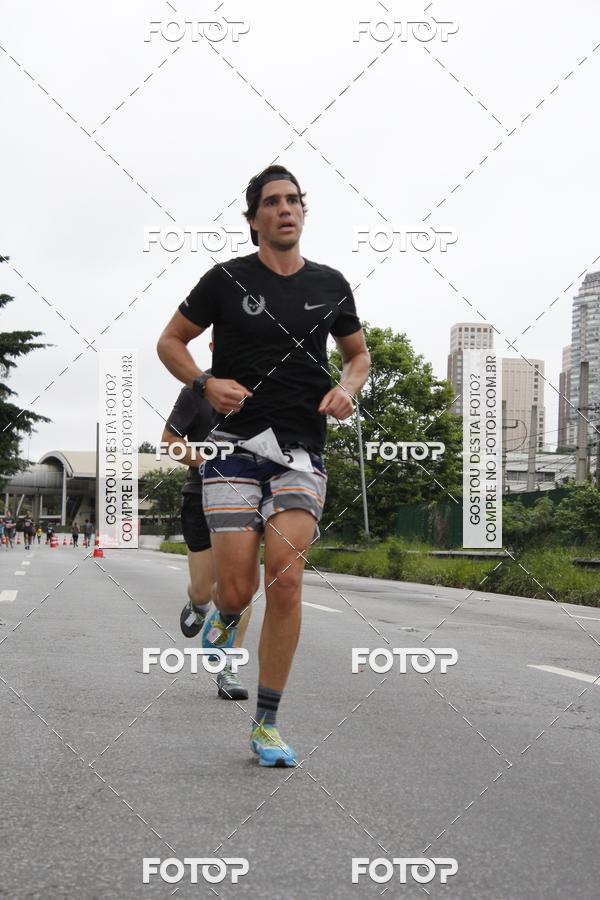 Buy your photos of the eventSantander Track & Field Run Series - Shopping Eldorado on Fotop
