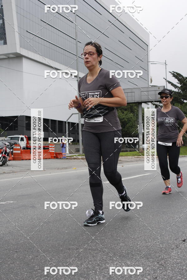 Buy your photos of the eventSantander Track & Field Run Series - Shopping Eldorado on Fotop