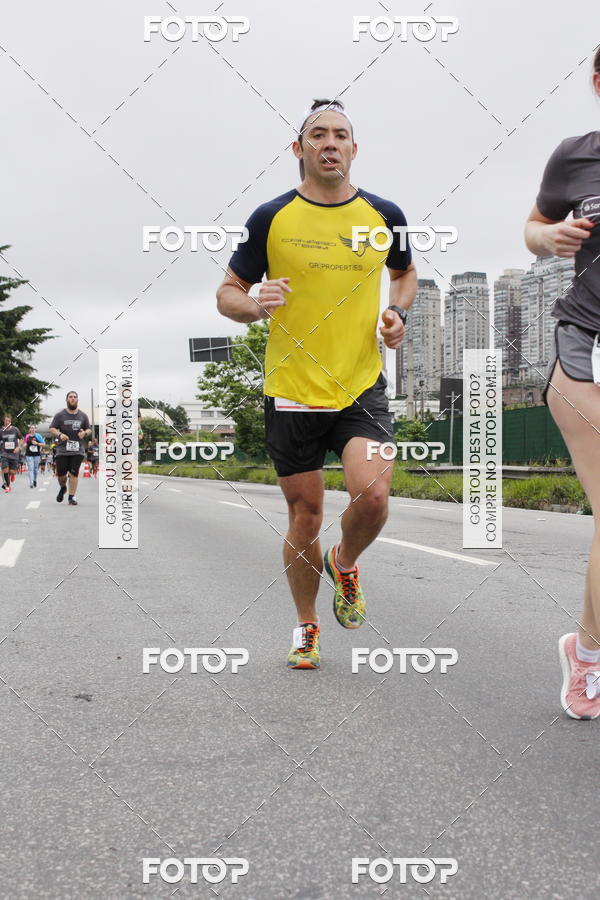 Buy your photos of the eventSantander Track & Field Run Series - Shopping Eldorado on Fotop