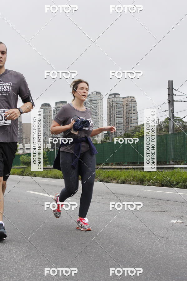 Buy your photos of the eventSantander Track & Field Run Series - Shopping Eldorado on Fotop