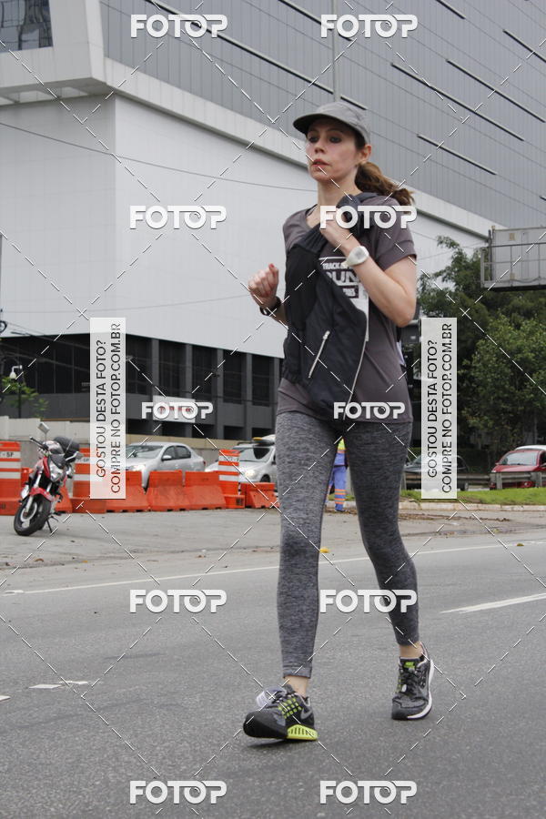 Buy your photos of the eventSantander Track & Field Run Series - Shopping Eldorado on Fotop