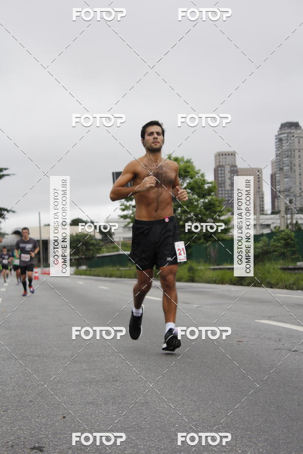 Buy your photos of the eventSantander Track & Field Run Series - Shopping Eldorado on Fotop