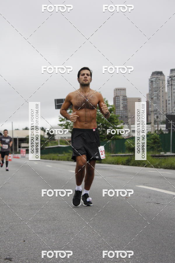 Buy your photos of the eventSantander Track & Field Run Series - Shopping Eldorado on Fotop