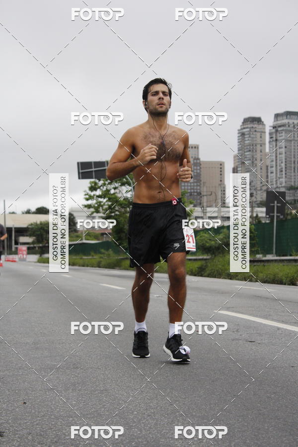 Buy your photos of the eventSantander Track & Field Run Series - Shopping Eldorado on Fotop