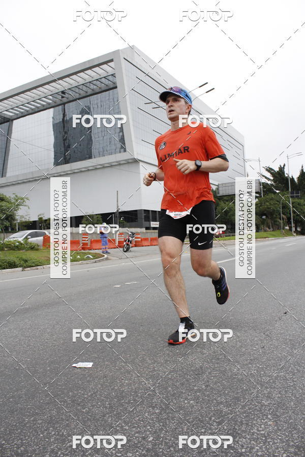 Buy your photos of the eventSantander Track & Field Run Series - Shopping Eldorado on Fotop