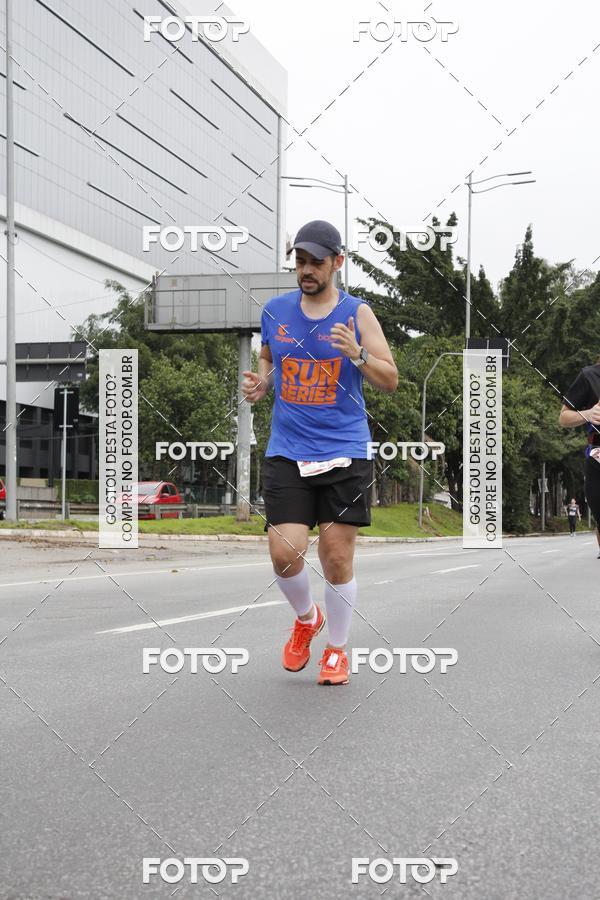 Buy your photos of the eventSantander Track & Field Run Series - Shopping Eldorado on Fotop