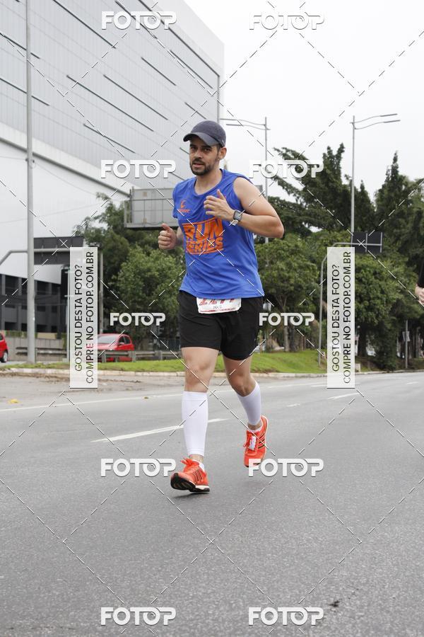 Buy your photos of the eventSantander Track & Field Run Series - Shopping Eldorado on Fotop
