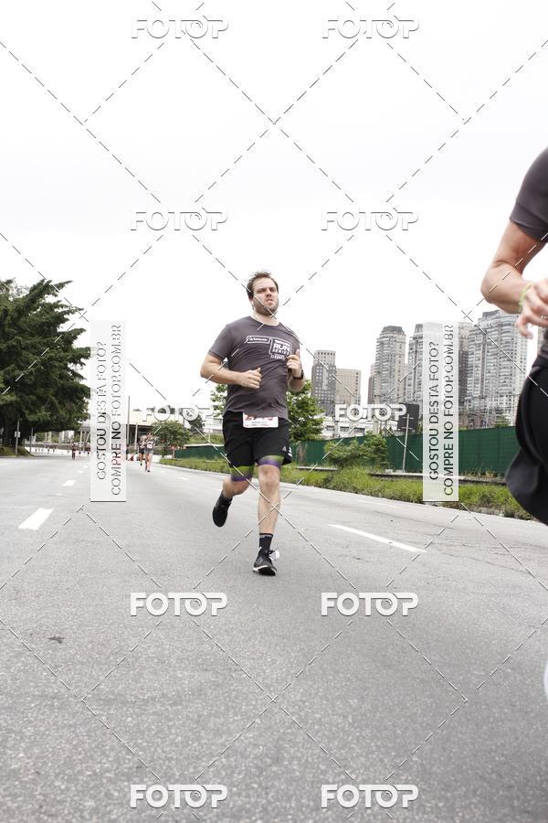 Buy your photos of the eventSantander Track & Field Run Series - Shopping Eldorado on Fotop
