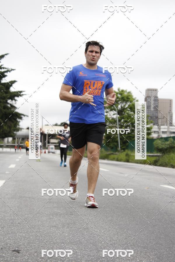 Buy your photos of the eventSantander Track & Field Run Series - Shopping Eldorado on Fotop